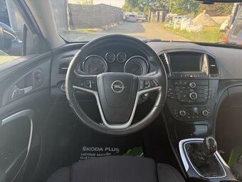 Opel Insignia 2.0CDTI 96kw - 12