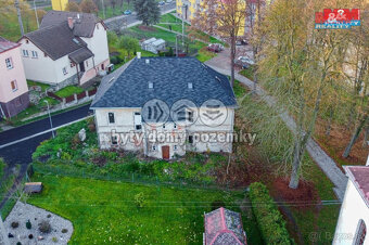 Prodej rodinného domu, 300 m², Plesná, ul. Farní - 12