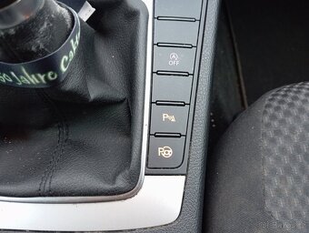 Volkswagen Passat 2.0 TDi 103kW - 12