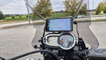 Triumph Tiger 800 - 12