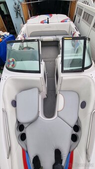 Motorová loď NAUTIQUE - 12