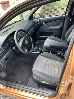 Škoda Octavia I, 1.6 MPi, 75 kW - 12
