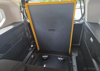 Toyota Proace City Verso 1.5-LONG-ÚPRAVA VOZÍČKÁŘ ZTP - 12