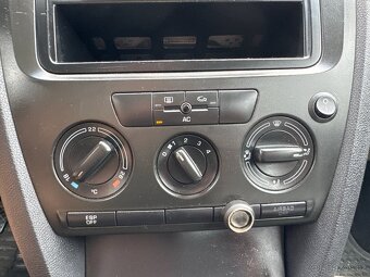 Škoda Octavia 1.9 TDI 77 kW KOMBI 4x4 CZ 2-MAJITEL - 12
