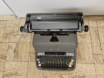 Psací stroje - 12