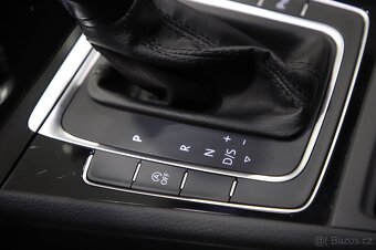 VW Golf 7 Variant Highline 2.0 TDI 110kW - záruka Autodraft - 12