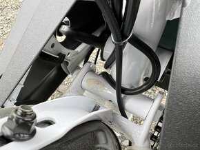 Elektro skútr RACCEWAY KOBRA-SG-G60 moped - 12