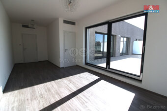 Pronájem bytu 4+kk, 139 m², v Praze 3, ul. Jana Želivského - 12