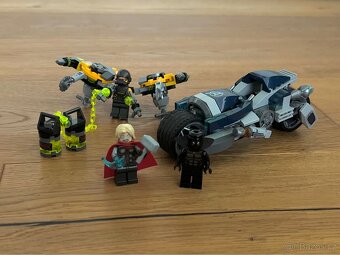 Lego Avengers raketa + bonusová Lego Avengers motorka - 12