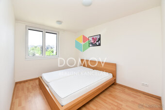 Pronájem novostavby rodinného domu 4+kk v Králově Dvoře - Le - 12