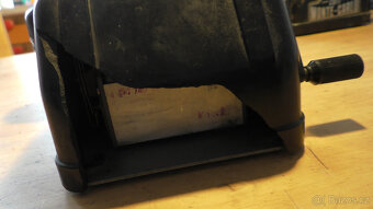 Telefon Tesla s kličkou 3x - 12