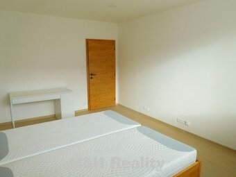 Pěkný,útulný nově zrek.byt 2+1 v Místku, ul.Janáčkova - 12