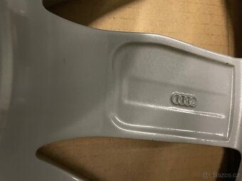 Orig zimni Audi A6 S6 4K c8 r19 Michelin 245/45/19 95% - 12