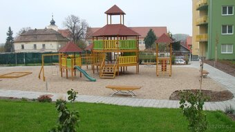 Byt 3+kk, 74 m2; Rajhrad, předzahrádka, garážové stání - 12
