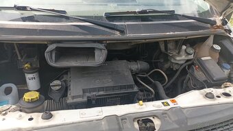 Ford transit 2008 2.2 TDI - 12