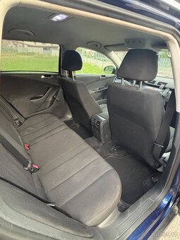 Volkswagen Passat B6 2.0TDI (BMP) - 12
