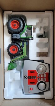 RC traktor Siku Control Fendt Vario 939 - 12