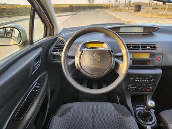 Citroen C4 Advance - garážováno, tažné, původ ČR, 2. majitel - 12