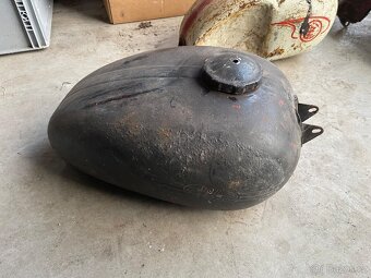 Jawa Pérák díly různé - 12