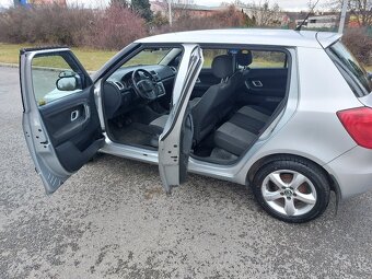 Prodám Škoda Fabia II - 12