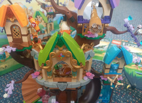 Lego Elves 41196 - The Elvenstar Tree Bat Attack. - 12
