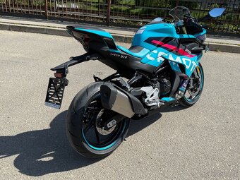 CFMOTO 450SR Champion Edition, Limitovaná edice 451 kusů - 12