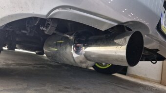 Subaru impreza wrx - 12