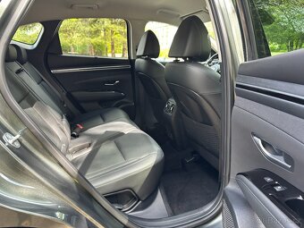 Hyundai Tucson 1.6T-GDI MHEV 132kW Style 4x4 DCT 2022, ČR - 12