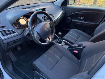 Renault Megane Grandtour - 12