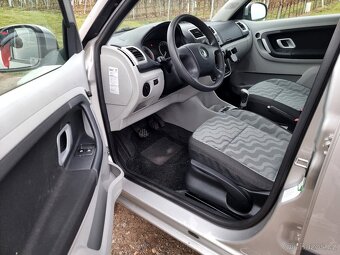 Fabia 2 - 1.4 i 63kw pěkný stav - 12