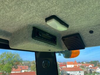 Pásové rypadlo Volvo ECR50D - 12