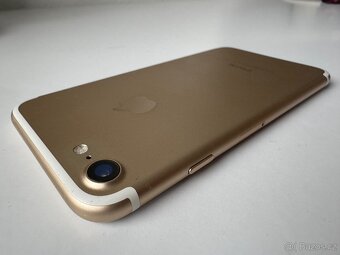 IPhone 7 - 128 GB - 100 % baterie - 12