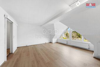 Prodej rodinného domu, 280 m², Šluknov, ul. Zeyerova - 12