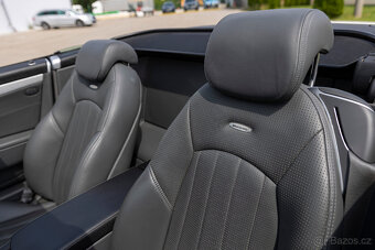 Mercedes-Benz SL 55 AMG PERFORMANCE - 12