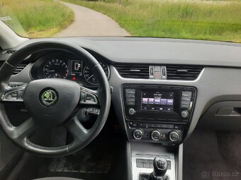 Škoda octavia kombi 2,0tdi 110kw r.v 2015 výbava - 12