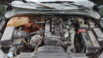 Kia Sorento 2.5 crdi, 103kw, 2002, na opravu nebo na díly - 12