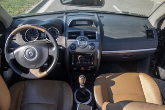 Renault Mégane Cabriolet II Coupé- 2.0 16V (99KW) - 12
