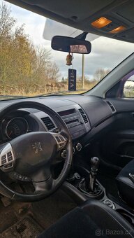 Peugeot 4007 2.2 hdi 115kw - 12