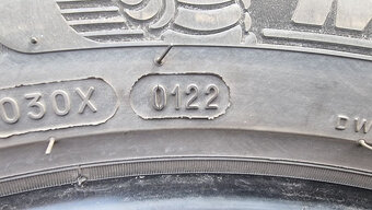 Letní pneu 235/50/19 Michelin - 12