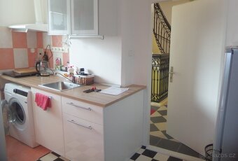Pronájem bytu 1+1 s vl. vytápěním, ca 30 m2, v centru LBC - 12