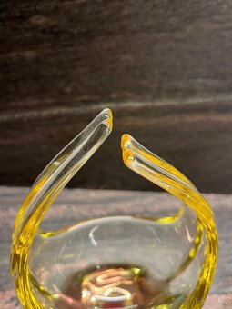 Skleněné košíky - hutní sklo - 12