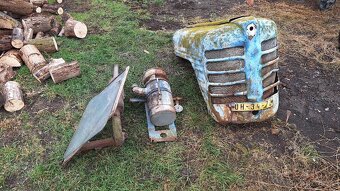 Zetor 3011,má platné doklady TP SPZ - 12