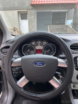 Ford Focus 2008 - 12