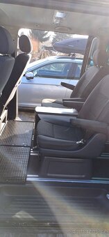 Volkswagen Multivan 2.0 TDI - 12