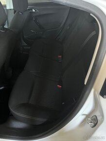 Peugeot 208 1.2 60kw benzín 2017 - 12