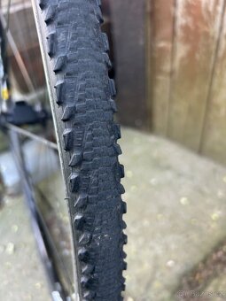 Silniční kolo B TWIN SHIMANO 105 Carbon Mavic Aksium - 12