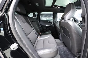 Volvo XC60 D3 Momentum 2016 - 12