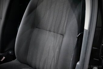 Dacia Duster  1.6i 16v 77kW Laureate - 12