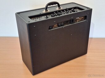 Lampové modelingové kombo VOX AV30 - 12