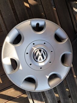 ORIG. POKLICE VW 16",POUZE 1 KS, ORIG. ČÍSLO 1T0601147B RGZ - 12